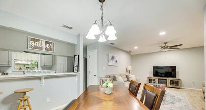 Fenced Yard & Grill: San Juan Vacation Rental!