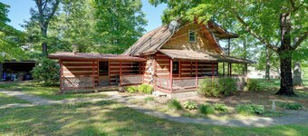 Porch & Fire Pit: Family-friendly Afton Cabin!