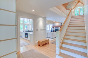 Cottage (2 Bedrooms) | Interior