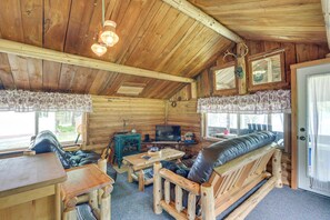 House (1 Bedroom) | Interior