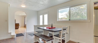 Rural Mountain-view Home Near Hiking + Off-roading