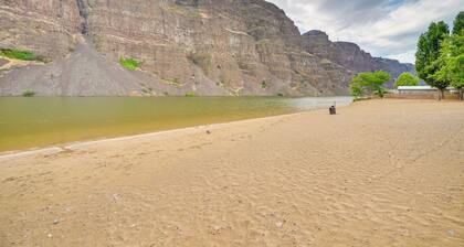 Lovely Crescent Bar Condo w/ Community Amenities!