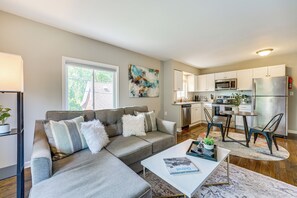 Apartment (1 Bedroom) | Interior
