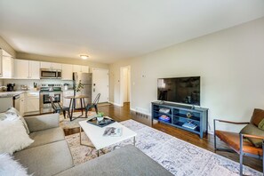 Apartment (1 Bedroom) | Interior
