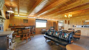 Nhà (5 Bedrooms) | Mặt tiền nơi lưu trú