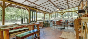 Pet-friendly Haleyville Cabin Rental w/ Kayaks!