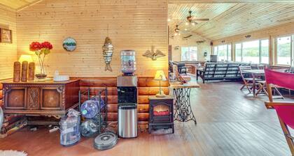 Rock River Hideaway on Private 5-acre Island!