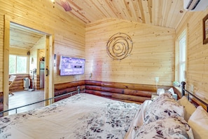 House (2 Bedrooms) | 2 bedrooms, bed sheets - Rock River Hideaway on Private 5-acre Island! (Oregon)