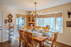 House (2 Bedrooms) | Interior - Near Highlands: 36-acre Scaly Mountain Lodge (Scaly Mountain)