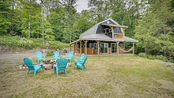 House (2 Bedrooms) | Front of property