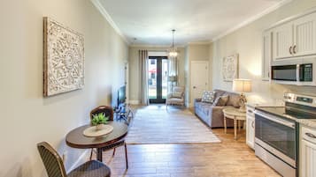 Apartment (1 Bedroom) | Interior
