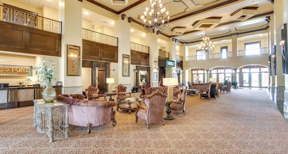 Swim, Golf & Bowl - Loretto Vacation Rental Apt!