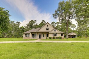 House (3 Bedrooms) | Front of property