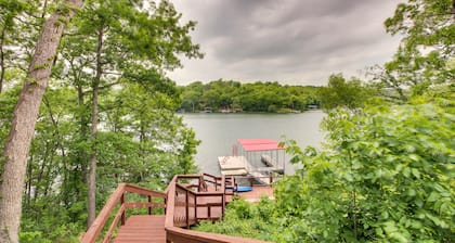 Family-friendly Lake Getaway w/ Dock Near KC!