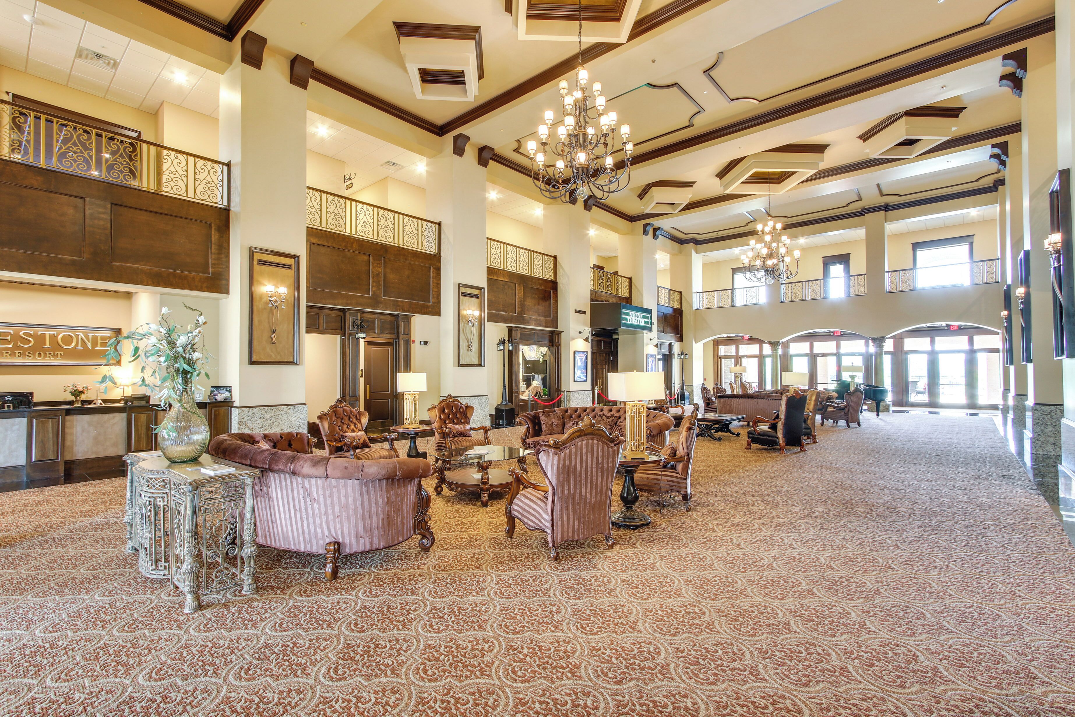 المنشأة من الداخل