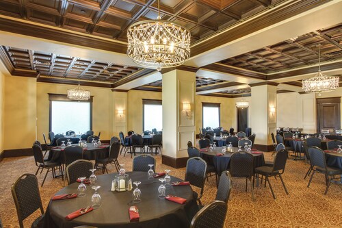 Loretto Vacation Rental w/ Community Resort Perks