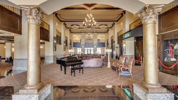 Apartment (0 Bedroom) | Interior