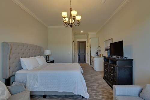 Loretto Vacation Rental: 7 Mi to State Park!