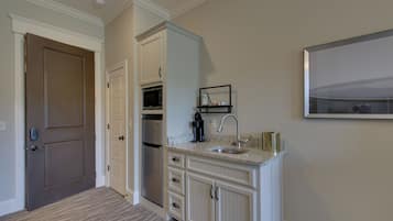 Apartment (0 Bedroom) | Interior