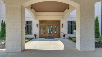 Apartment (0 Bedroom) | Interior