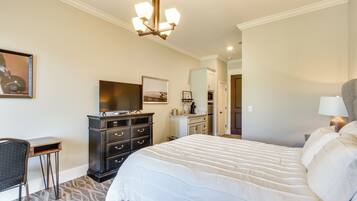 Apartment (0 Bedroom) | Interior