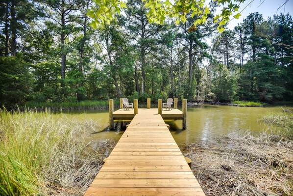 House (3 Bedrooms) | Interior - Mobjack Bay Rental on Private Cove! (Bohannon)