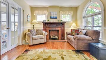 Rumah (4 Bedrooms) | Interior