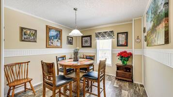 Rumah (3 Bedrooms) | Interior