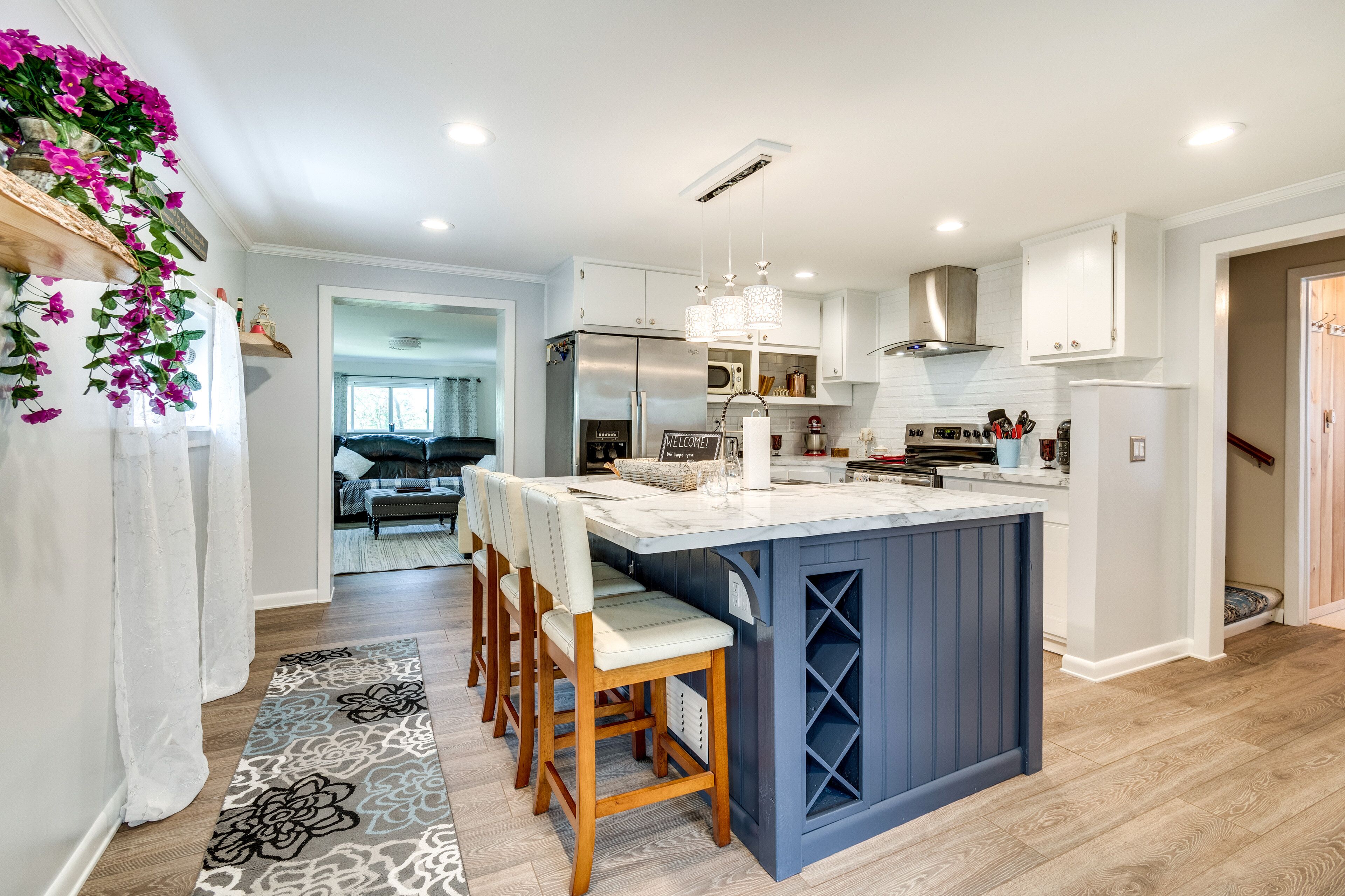 House (3 Bedrooms) | Private kitchen | Microwave, oven, stovetop, dishwasher