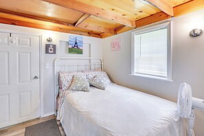 House (1 Bedroom) | Interior