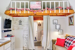 House (1 Bedroom) | Interior