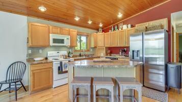 Rumah (2 Bedrooms) | Interior