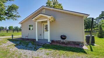 Cottage (2 Bedrooms) | Interior