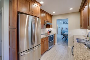 House (5 Bedrooms) | Private kitchen