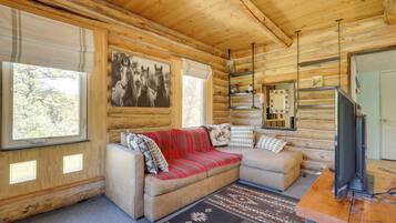 House (0 Bedroom) | Interior