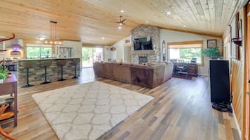 單棟房屋 (3 Bedrooms) | 內部