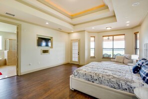 House (4 Bedrooms) | Interior - The Oasis Ranch 20-acre Ranch in Whitewright! (Whitewright)