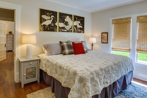 Cottage (2 Bedrooms) | Interior - White Springs Gem w/ Patio & Screened Porch! (White Springs)