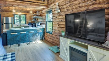 House (1 Bedroom) | Interior