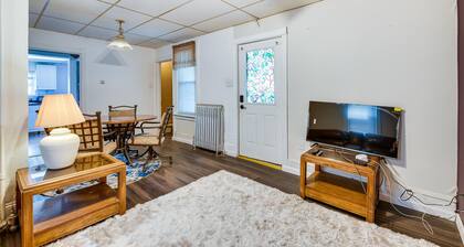 Bath Vacation Rental Condo w/ Pool Access!