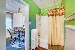 Bathroom - Bath Vacation Rental Condo w/ Pool Access! (Bath)