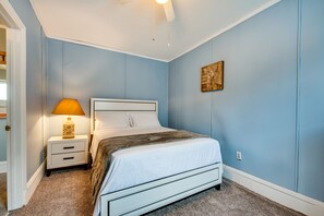 2 bedrooms, bed sheets