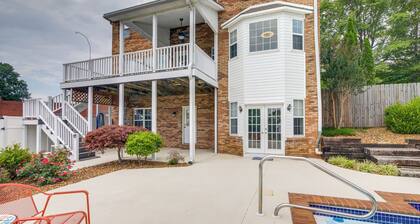 Tennessee Vacation Rental w/ Balcony!