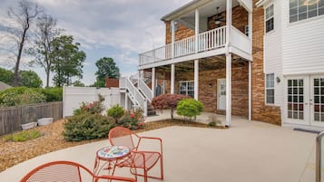 House (3 Bedrooms) | Front of property