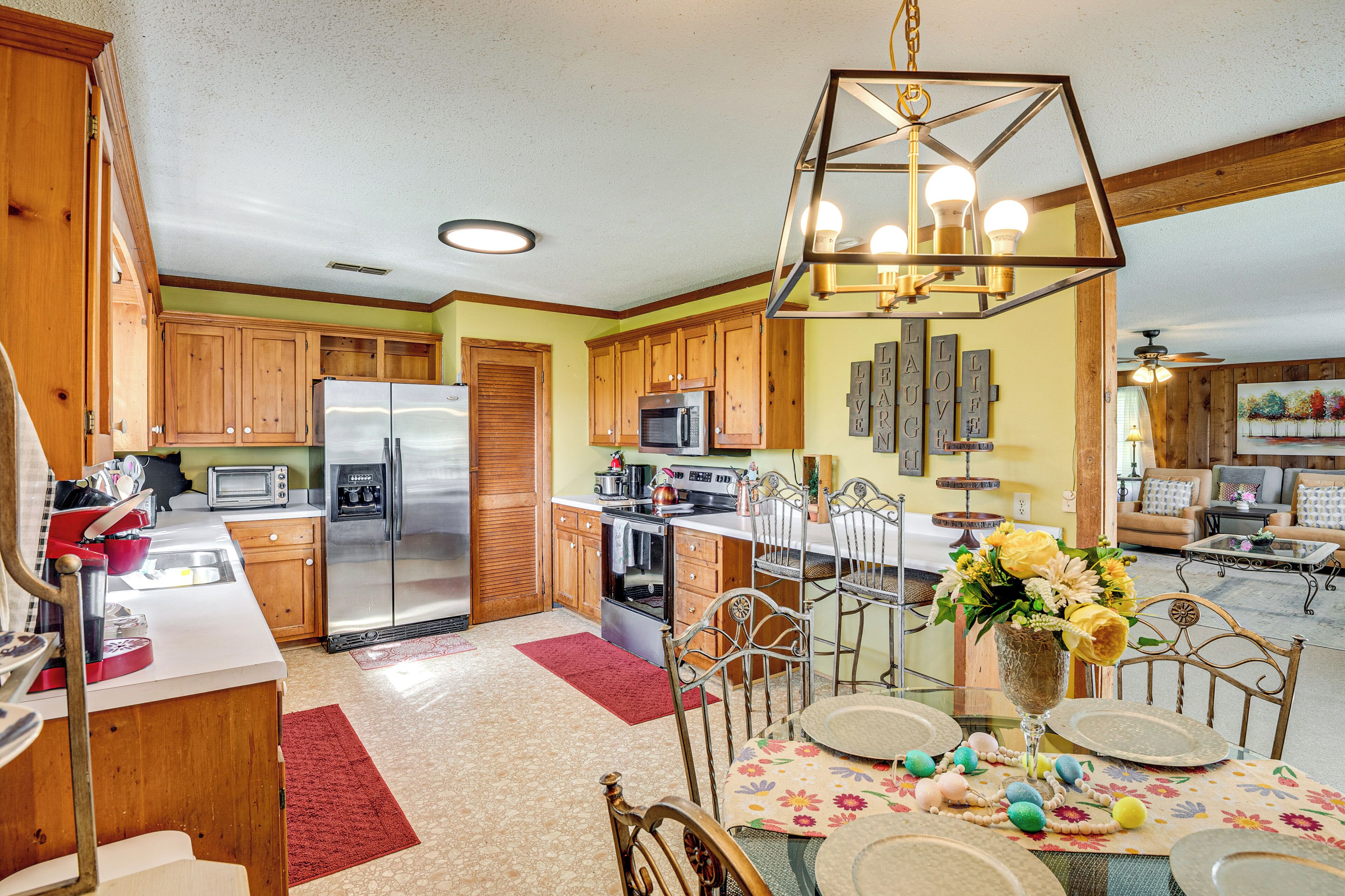 المنشأة من الداخل