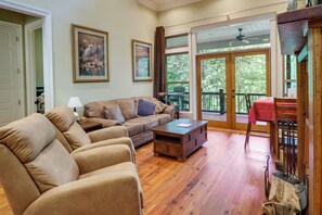 Cottage (2 Bedrooms) | Intérieur