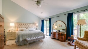 4 habitaciones, tabla de planchar con plancha y ropa de cama 