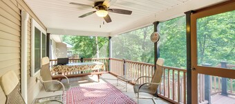 Quaint Elysburg Cottage: Walk to Knoebels Resort!