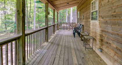 Cozy Bainbridge Retreat w/ Fireplace + Deck!