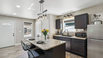 Apartment (1 Bedroom) | Interior